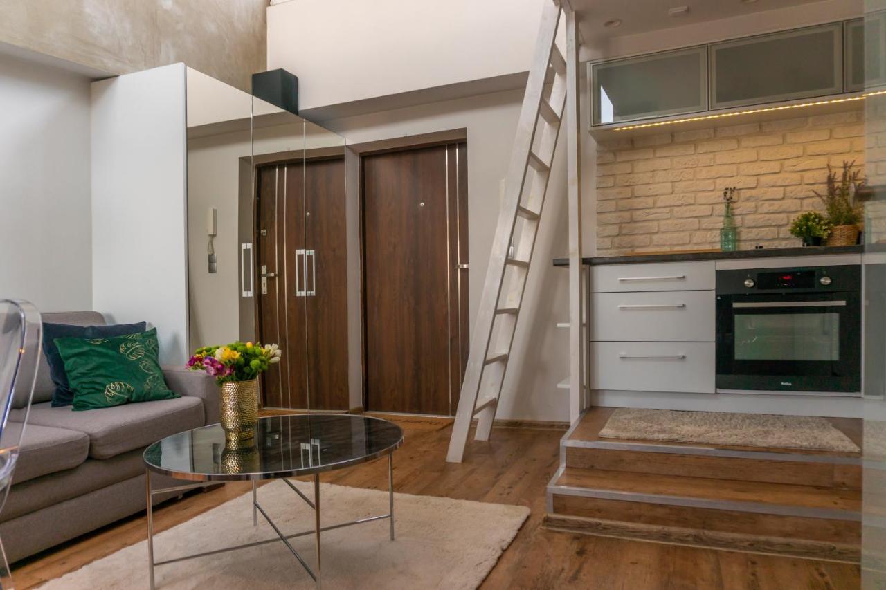 Warynskiego 9 - Piekna Panorama Miasta - Smart Tv 42 Cale - Wifi - Ekspres Kapsulkowy - W Pelni Wyposazona Kuchnia Varšava Exteriér fotografie
